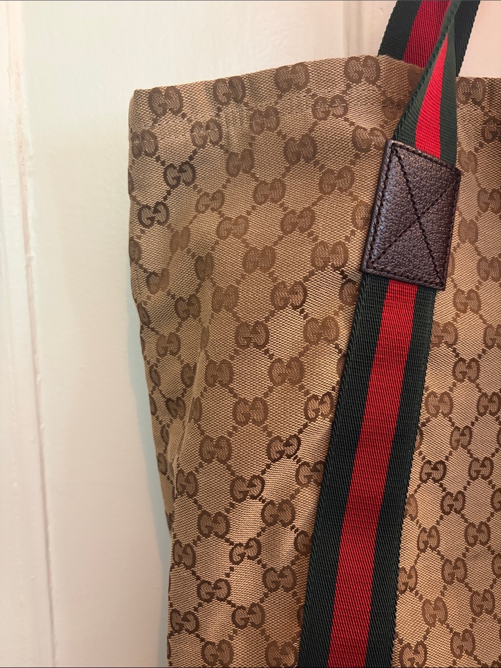 Gucci Beige Monogram Tote with Red and Green Webbing - Picture 14 of 16
